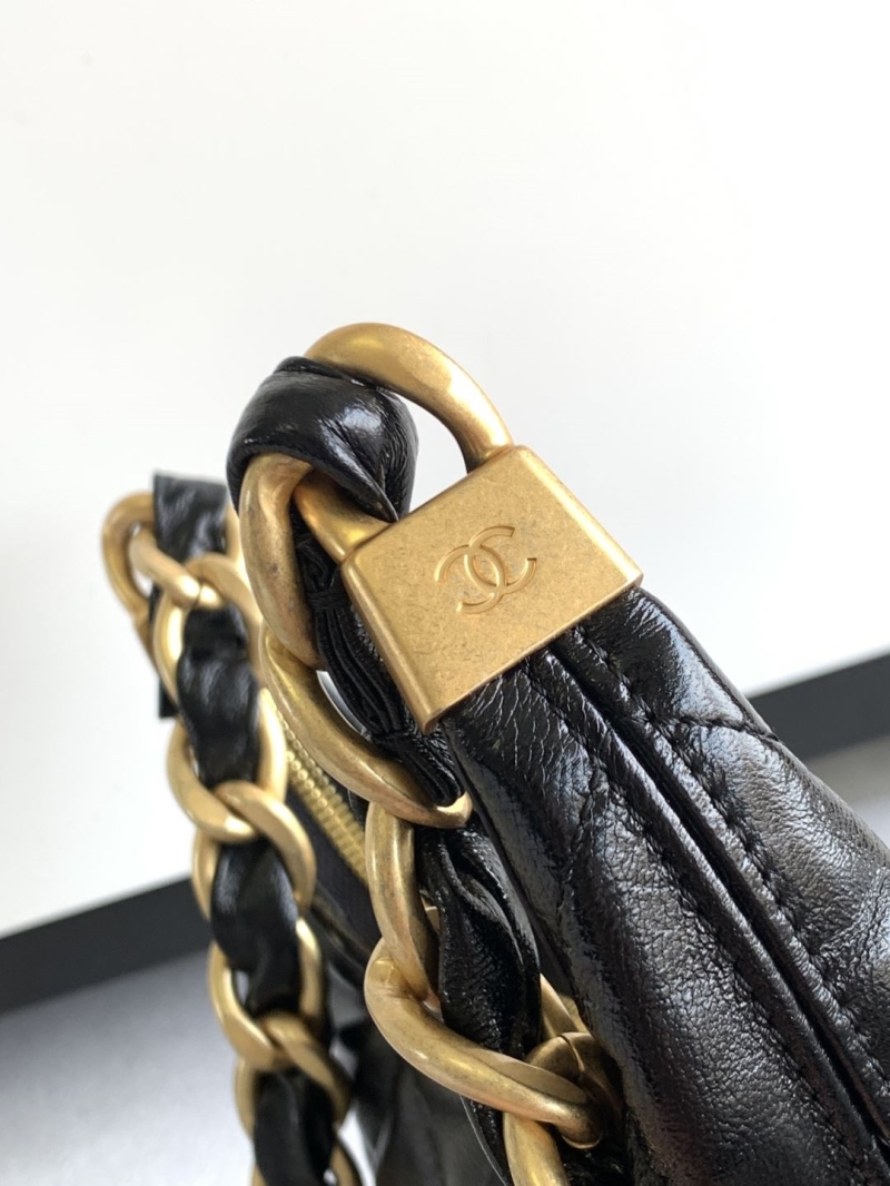Ch**el hobo bags